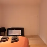 Deluxe 3 Bedrooms With Casino View At The And Free Parking Apartment *