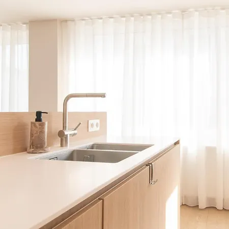 Deluxe 3 Bedrooms With Casino View At The And Free Parking *