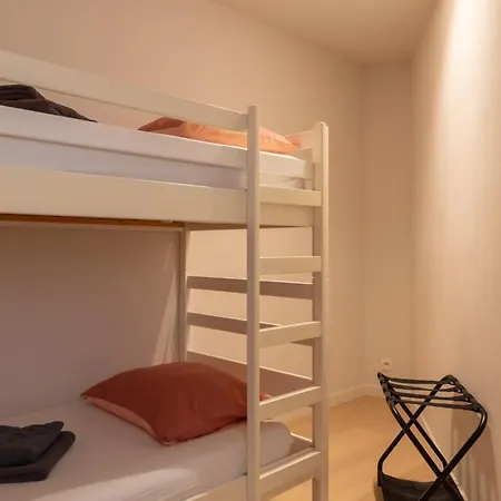 Deluxe 3 Bedrooms With Casino View At The And Free Parking Daire Oostende