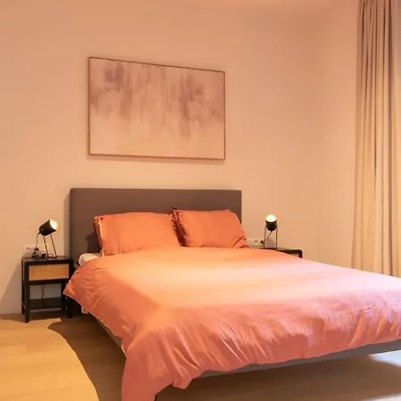 Deluxe 3 Bedrooms With Casino View At The And Free Parking *